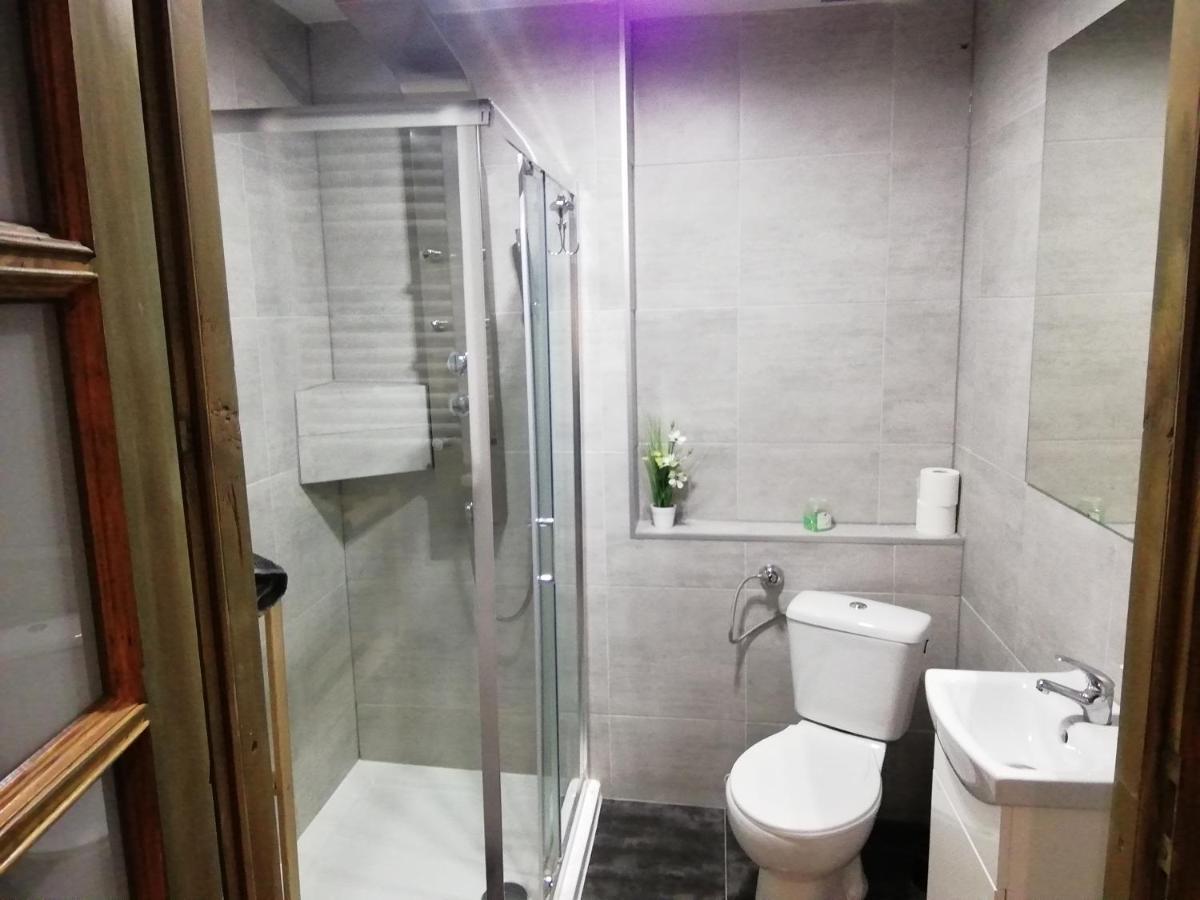 Rzeczne Zacisze Hotel อุสชิกีดอลเน ภายนอก รูปภาพ